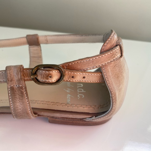 $335 N.D.C. Made by Hand Esmeralda Sandals Aged Florida Wash Taupe EU 36 / US 6 - Picture 5 of 11